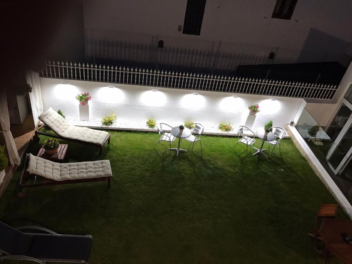 Hostel Portosantiago Portomarin Zewnętrze zdjęcie